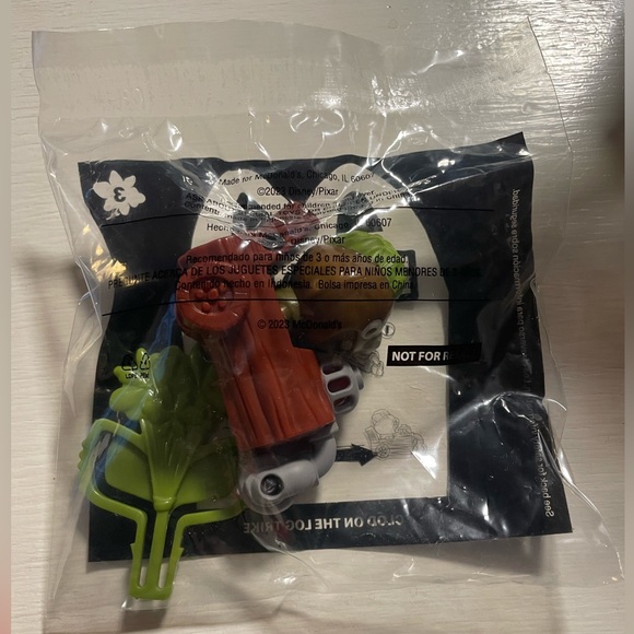 Disney Pixar Elemental Movie McDonald’s Kid’s Toy- Clod on the Log Trike -NWT - Picture 4 of 9
